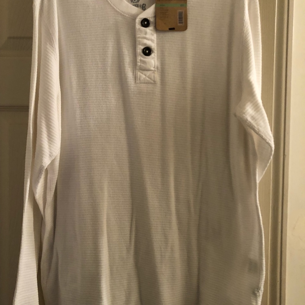 NWT! Men’s button shirt white size large - Picture 3 of 3